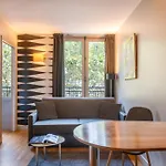 Helzear Champs-elysees By Esteem