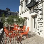 Helzear Champs-elysees By Esteem Paris