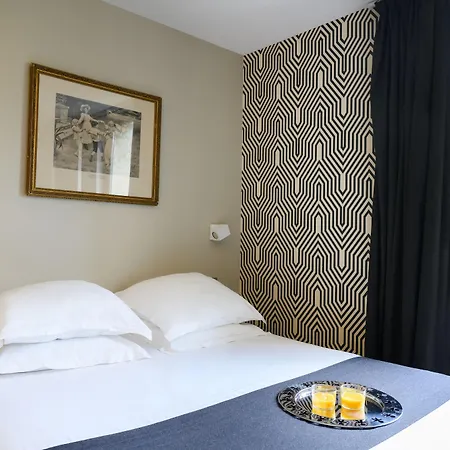 Suites&hôtel Helzear Champs-elysées
