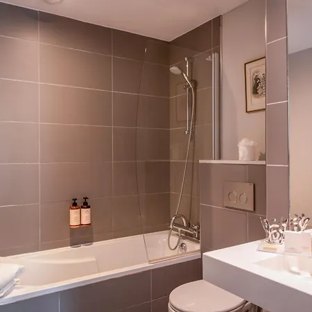 Suites&hôtel Helzear Champs-elysées