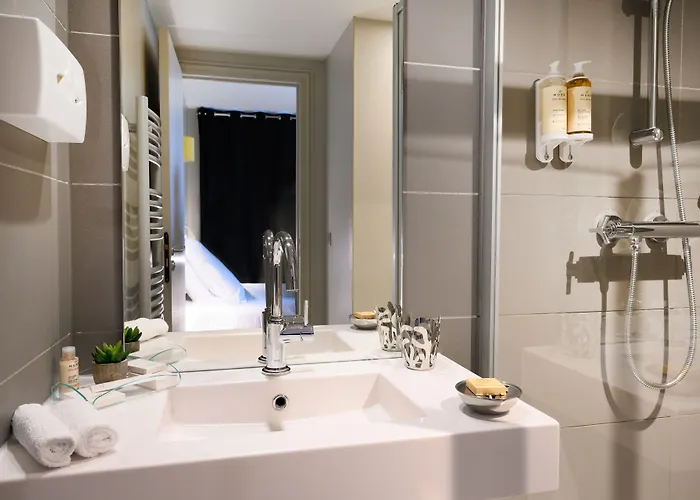 Suites&hôtel Helzear Champs-elysées 4* Paris