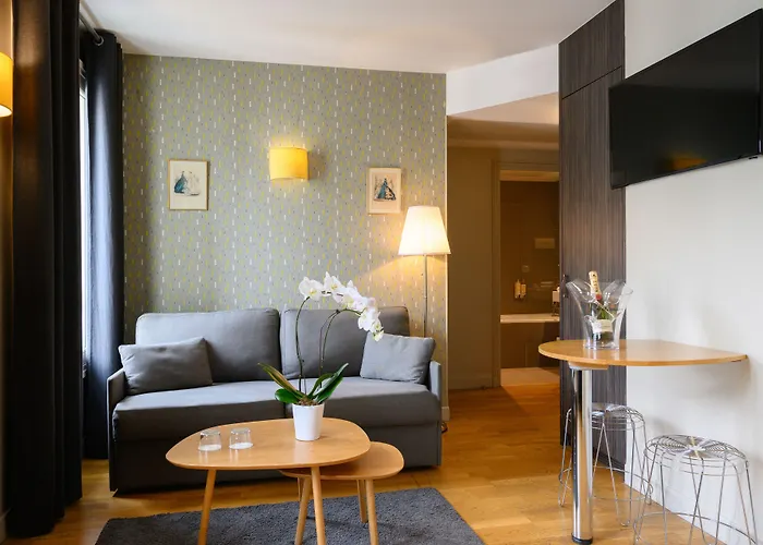 Suites&hôtel Helzear Champs-elysées