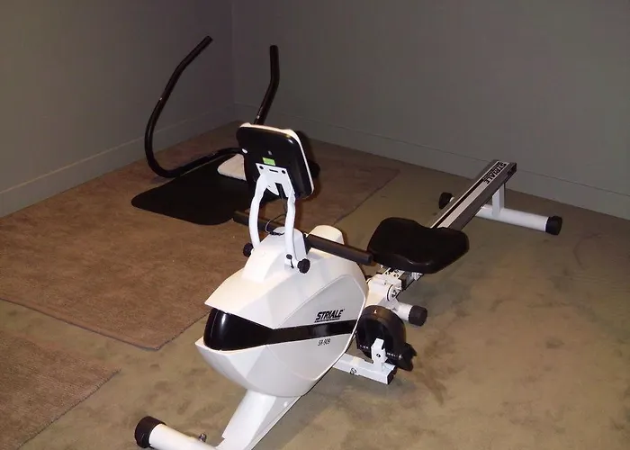 Suites&hôtel Helzear Champs-elysées Hotel 4*