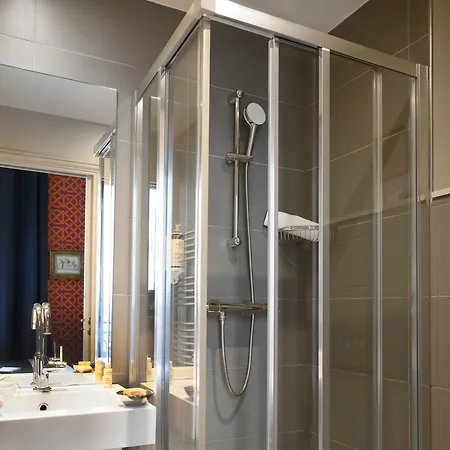 Helzear Champs-elysees 4* Paris