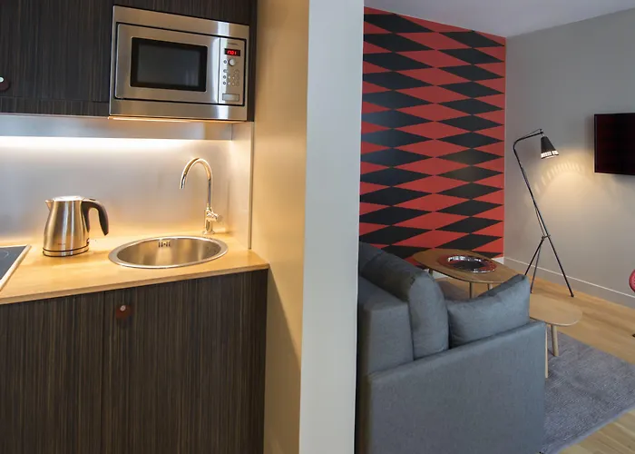 Hotell Helzear Champs-elysees 4*