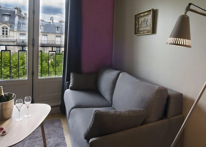 Helzear Champs-elysees Hotell