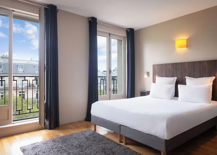 Hotell Helzear Champs-elysees Paris