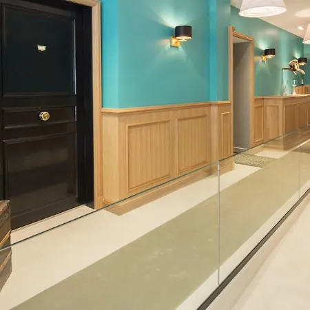 Helzear Champs-elysées Hotel París