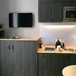 Helzear Champs-elysées 4* Parigi
