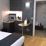 Helzear Champs-elysées Hotel 4*
